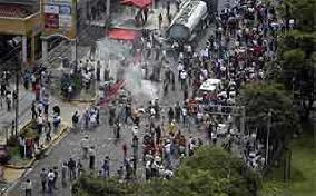 20090630082307-disturbios-honduras.jpg