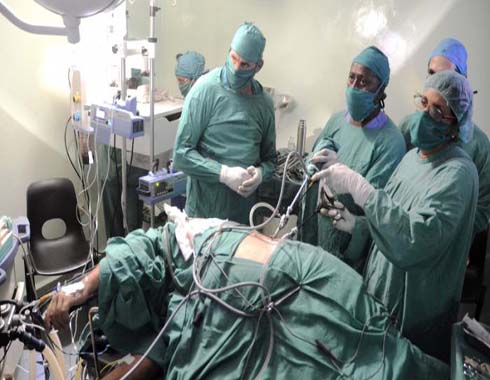 Cuba tendrá un centro de entrenamiento para cirugía robótica